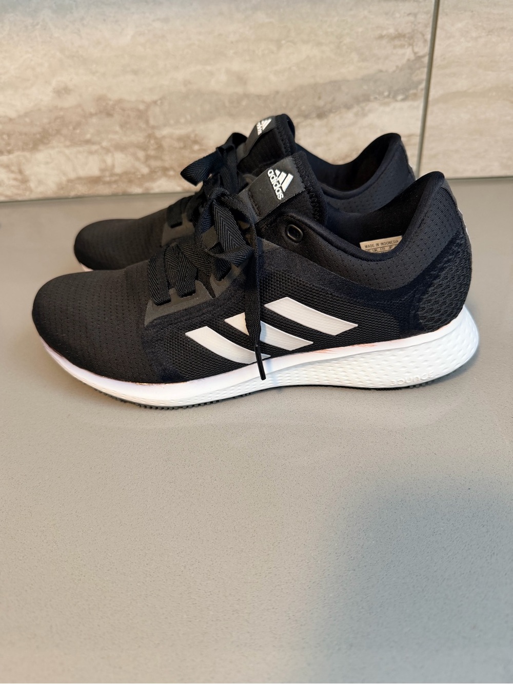 Like New - Adidas Edge Lux Black/White